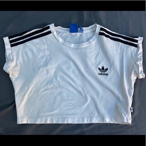 Adidas crop top white and black size L